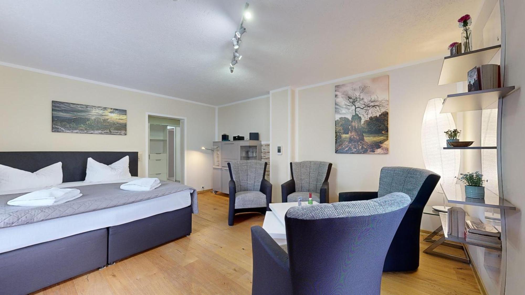 Apartment Strandnahe Fewos, Rosa In *